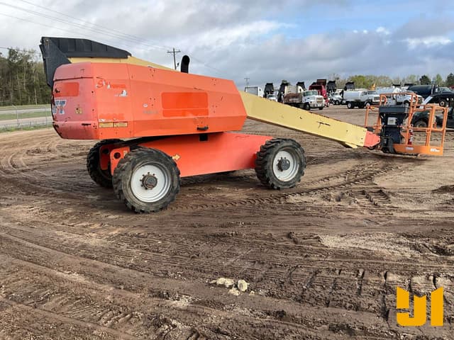 Image of JLG 600S equipment image 4