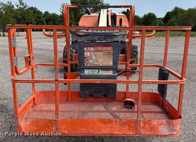 Image of JLG 600S equipment image 1