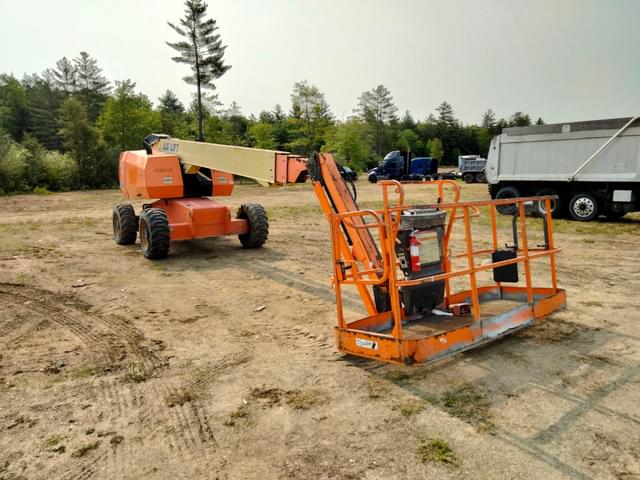 Image of JLG 660SJ equipment image 2