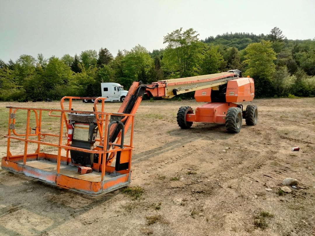 Image of JLG 660SJ Primary image