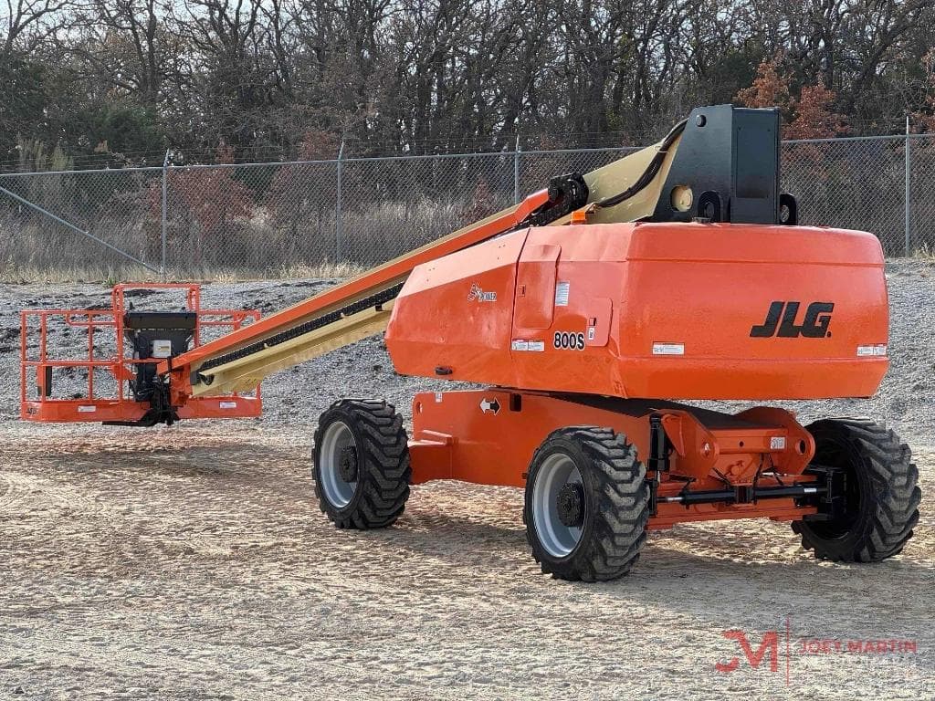 Image of JLG 800S Primary image