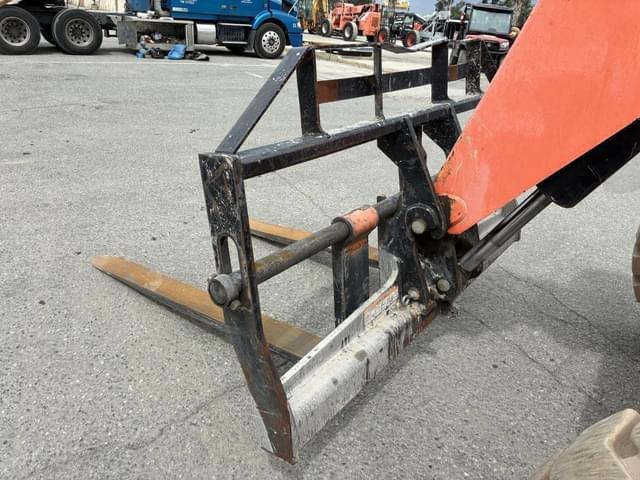 Image of JLG 8042 equipment image 4