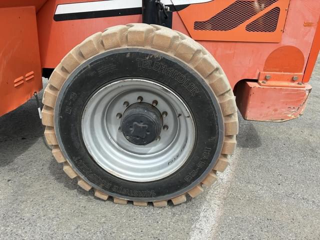 Image of JLG 8042 equipment image 3