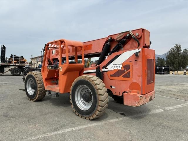 Image of JLG 8042 equipment image 2