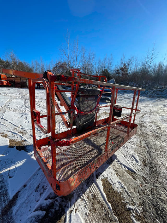Image of JLG 860SJ equipment image 4
