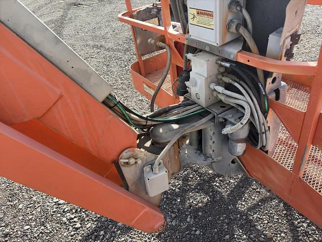 Image of JLG 860SJ equipment image 4