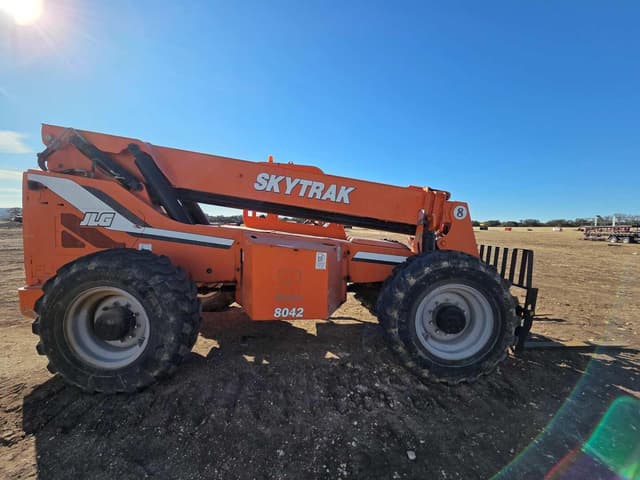 Image of JLG 8042 equipment image 1