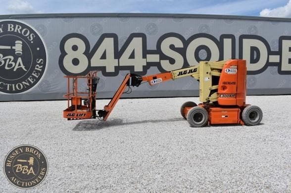 Image of JLG E300AJP equipment image 1