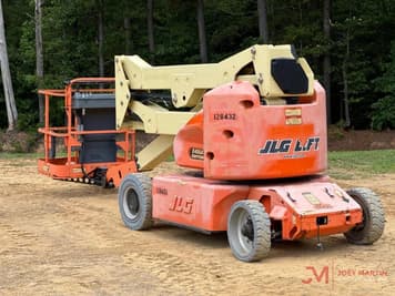 Main image JLG E400A