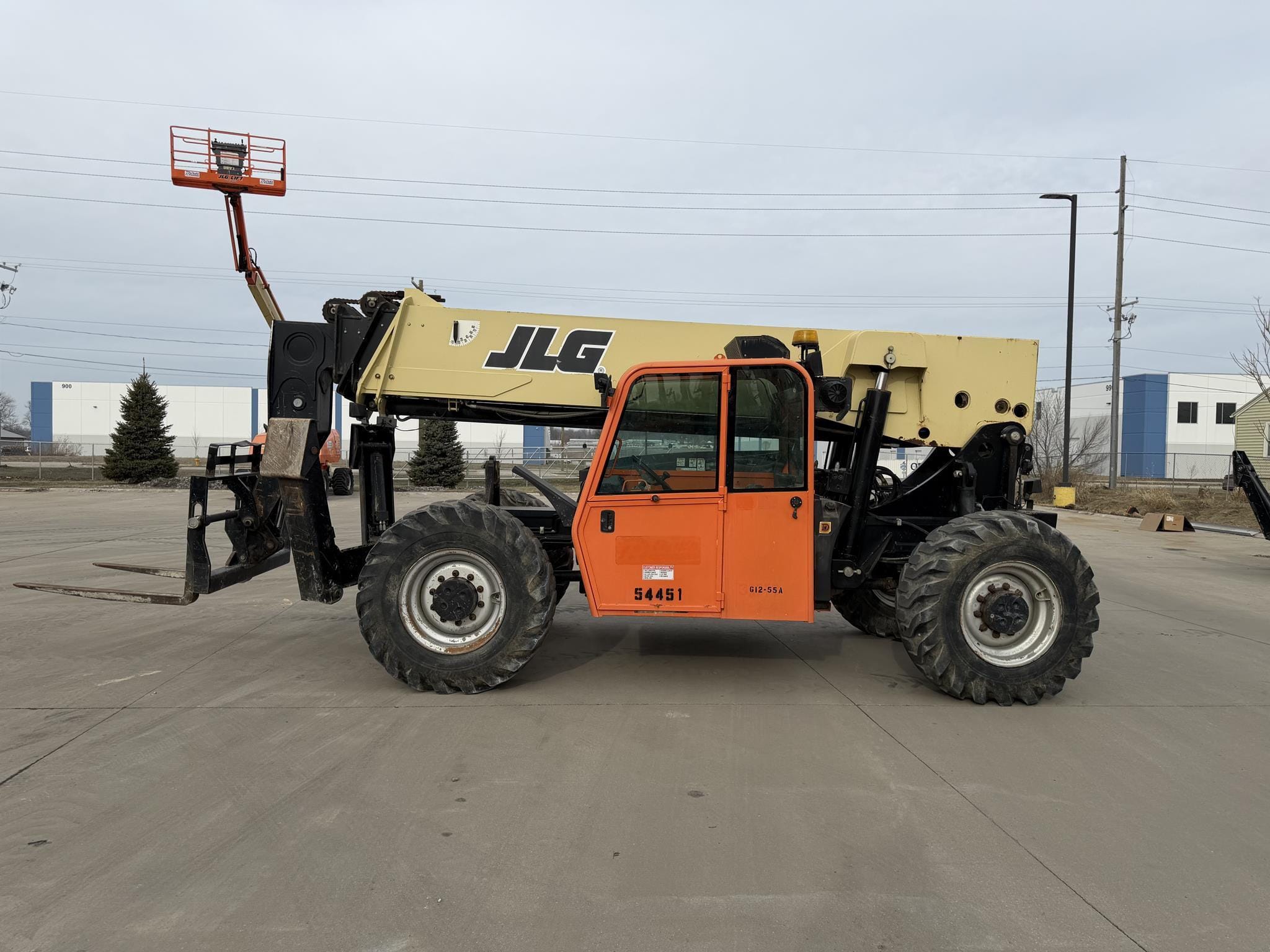 2013 JLG G12-55A Equipment Image0