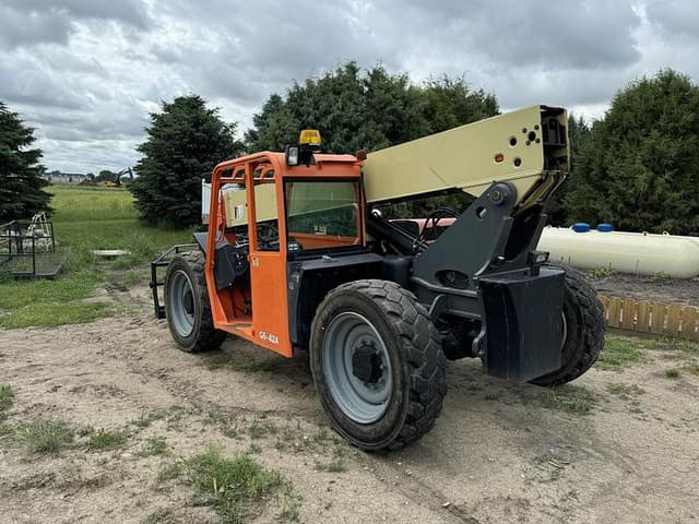 Image of JLG G6-42A equipment image 2