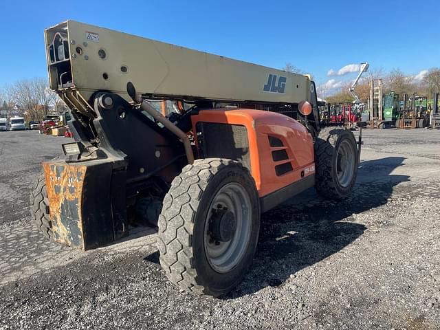 Image of JLG G9-43A equipment image 2