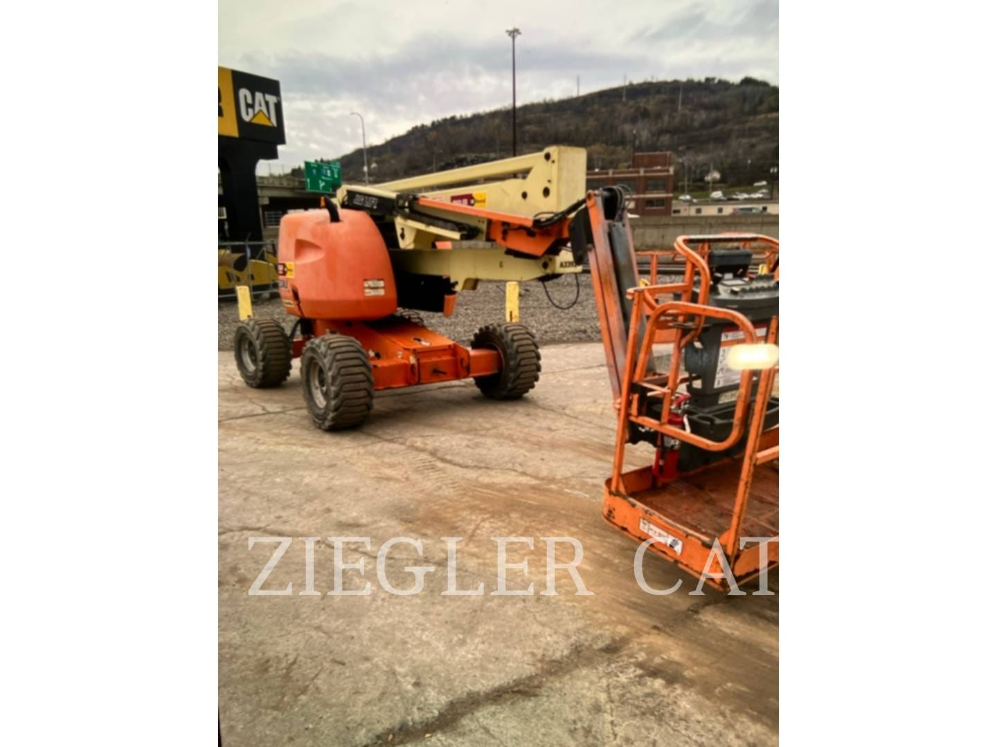 Main image JLG 450AJ