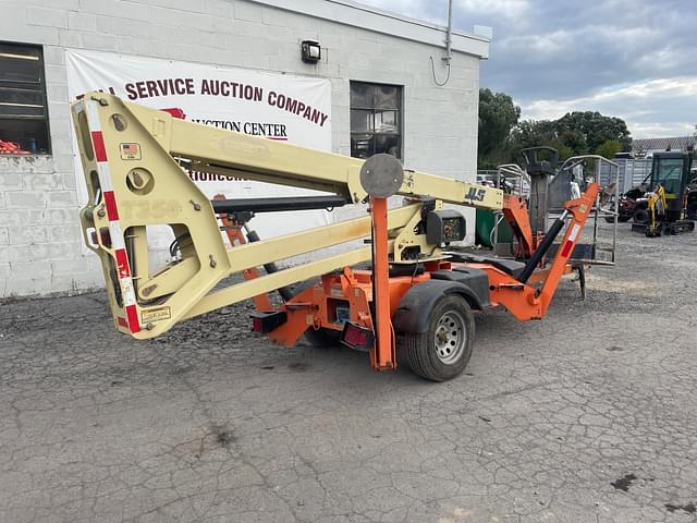 Image of JLG T350 equipment image 3