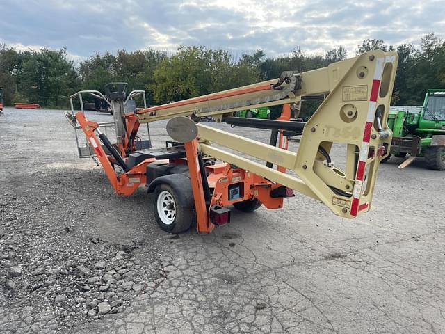 Image of JLG T350 equipment image 2