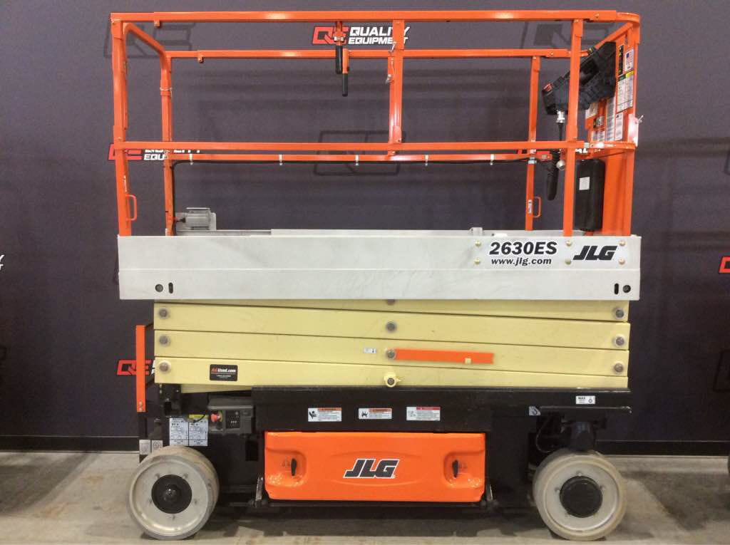 2013 JLG 2630ES Equipment Image0