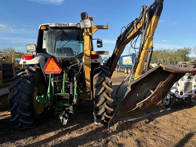 Image of John Deere 7130 equipment image 4