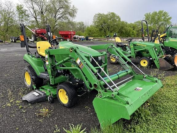 Image of John Deere 1023E Image 0