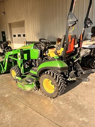 Image of John Deere 1025R equipment image 2