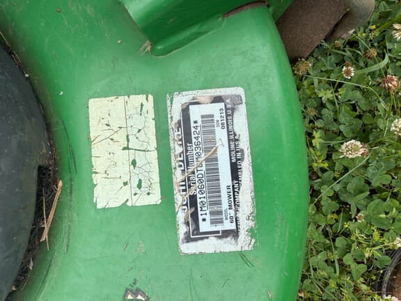 Image of John Deere 1025R equipment image 4