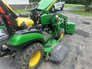 Image of John Deere 1025R equipment image 2