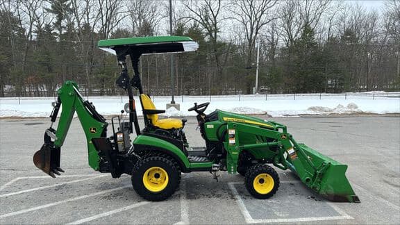 Image of John Deere 1025R equipment image 4