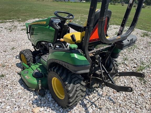 Image of John Deere 1025R equipment image 4