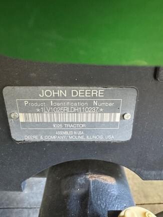 Image of John Deere 1025R equipment image 1