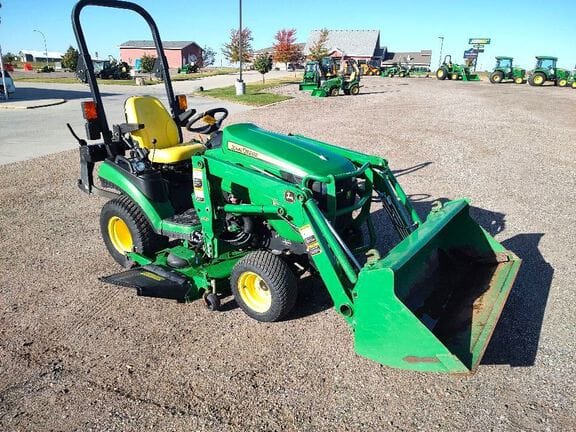Main image John Deere 1025R