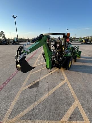 Image of John Deere 1025R equipment image 3