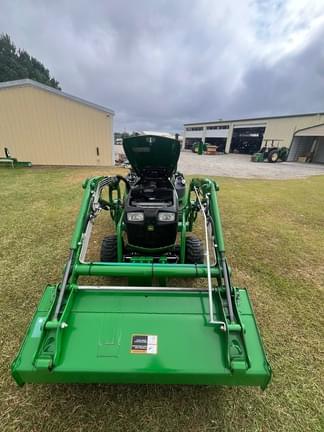 Image of John Deere 1025R equipment image 4