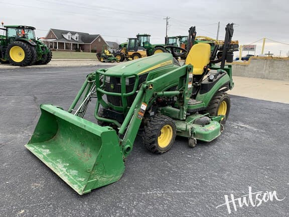 Image of John Deere 1025R equipment image 1