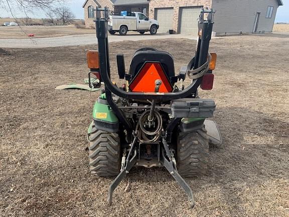 Image of John Deere 1025R equipment image 2