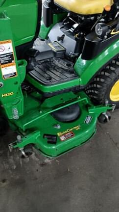 Image of John Deere 1025R equipment image 3