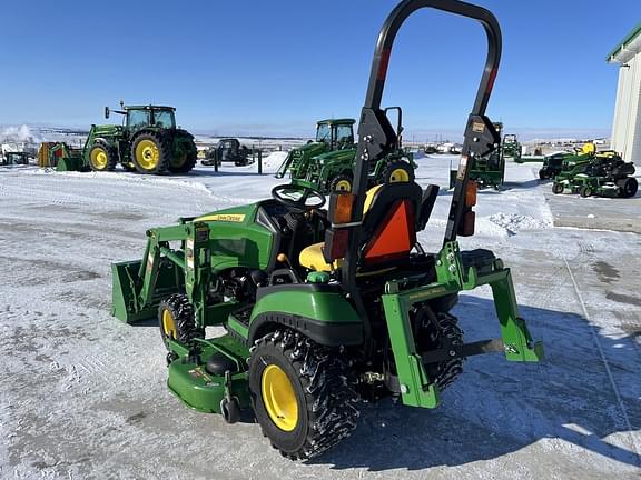 Image of John Deere 1025R equipment image 2