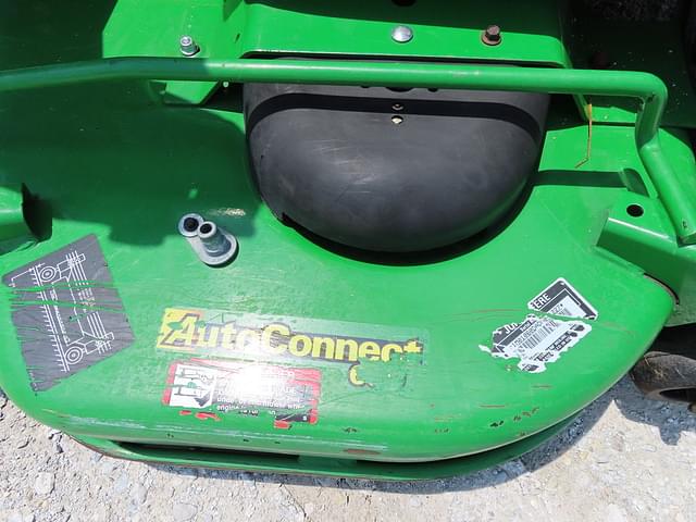 Image of John Deere 1025R equipment image 4