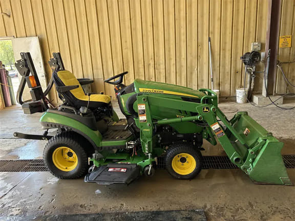 Image of John Deere 1025R equipment image 1