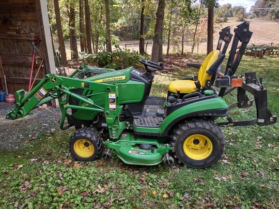 Main image John Deere 1025R