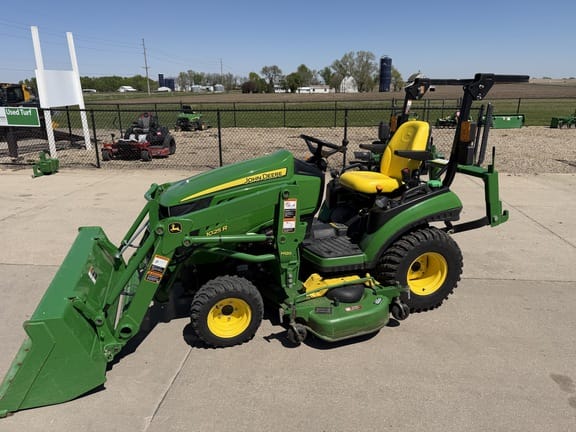 2013 John Deere 1025R Equipment Image0