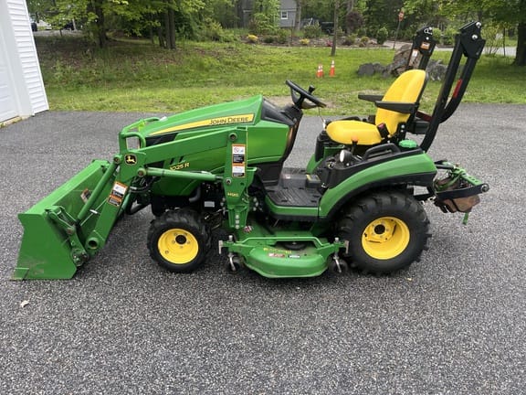 Main image John Deere 1025R