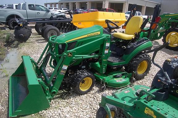 Image of John Deere 1025R equipment image 1