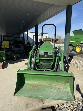 Image of John Deere 1025R equipment image 1