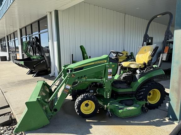Image of John Deere 1025R equipment image 2