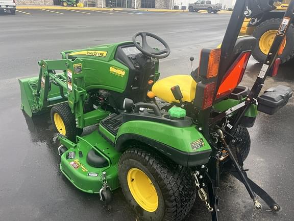 Image of John Deere 1025R equipment image 3