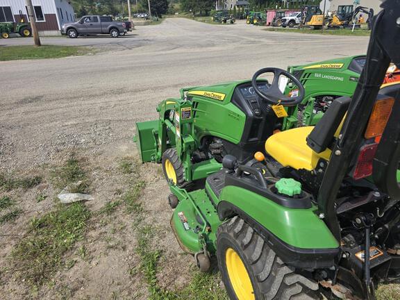Image of John Deere 1025R Image 1