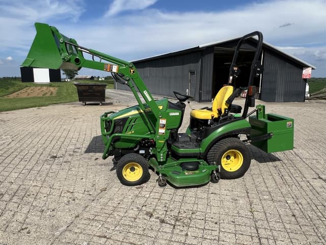 Image of John Deere 1025R equipment image 3