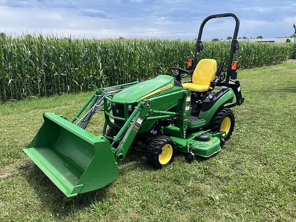 Image of John Deere 1025R equipment image 1