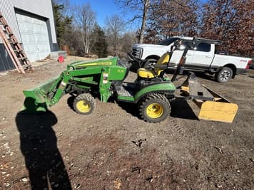 Main image John Deere 1025R