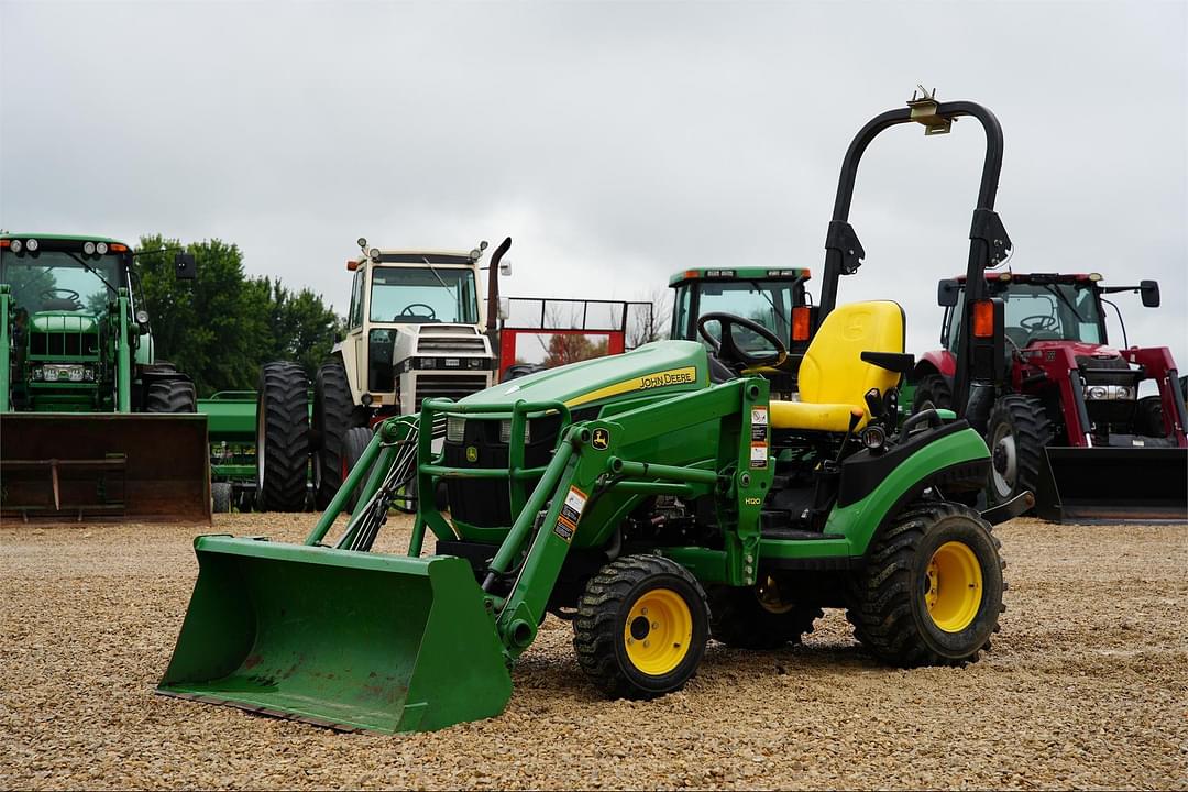 Image of John Deere 1025R Primary image