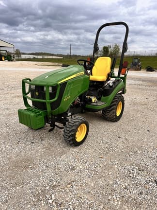 Image of John Deere 1025R Primary image